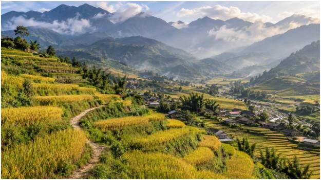 Sa Pa: Navigating High Ridges and Fansipan