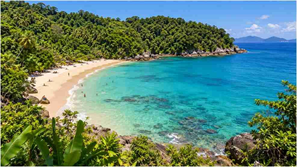 Best Beach Destinations in Southern Thailand: A Local Coast-to-Coast Guide