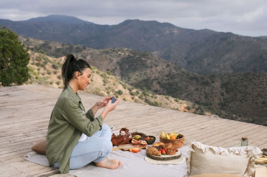 Which Multicultural Food Neighborhood Deserves More Attention
